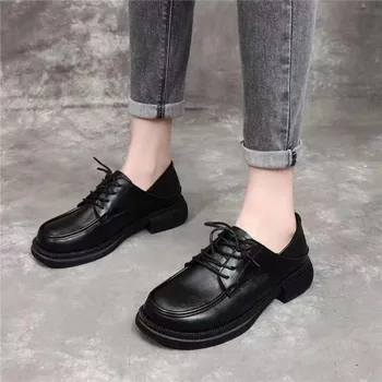 Весенние женские черные туфли с круглым носком 2023 года, Новые британские тонкие туфли на шнуровке, Мягкая кожа, Толстый каблук, женское платье для студенток