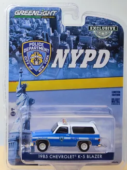 Модель 1: 64 1985 Chevrolet K-5 Trailblazer - модель автомобиля полиции Нью-Йорка